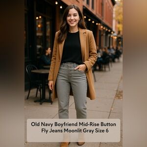 Old Navy Boyfriend Mid-Rise Button Fly Jeans Moonlit Gray Size 6